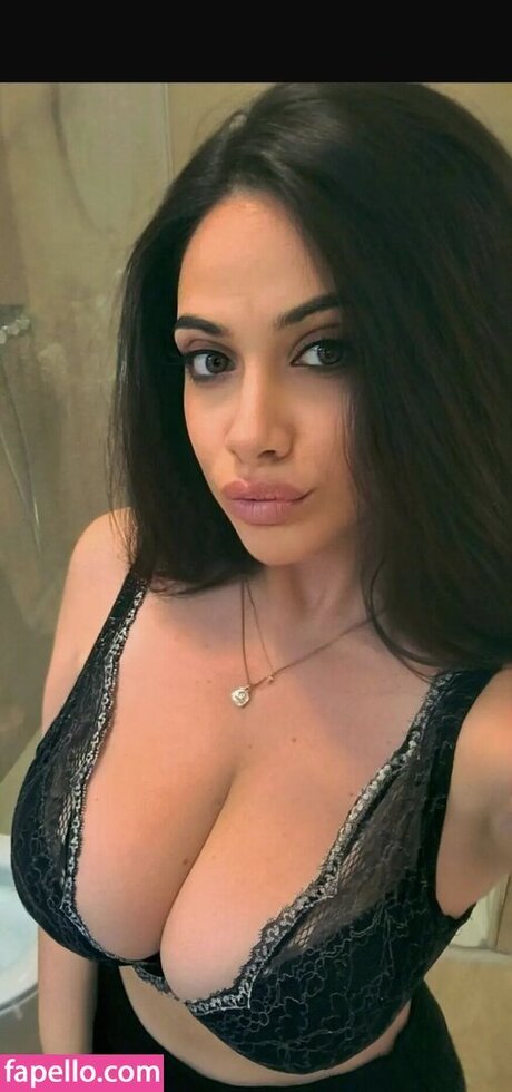 Michela Santoboni hübsche nackte foto