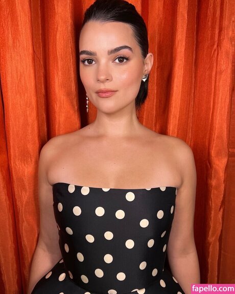 Brianna Hildebrand erotische pornographische fotos