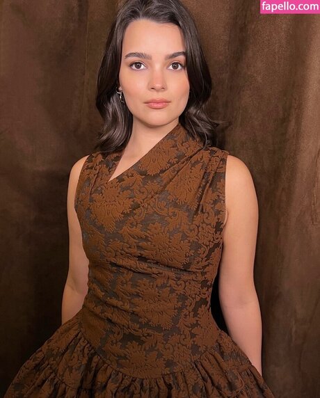 Brianna Hildebrand nackt kostenlose archiv