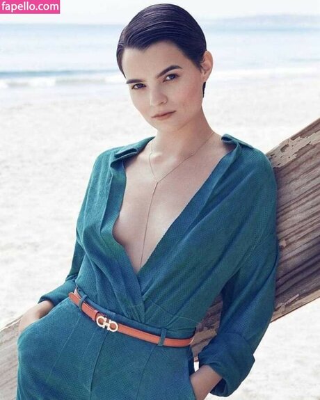Brianna Hildebrand schöne pornographische galerie