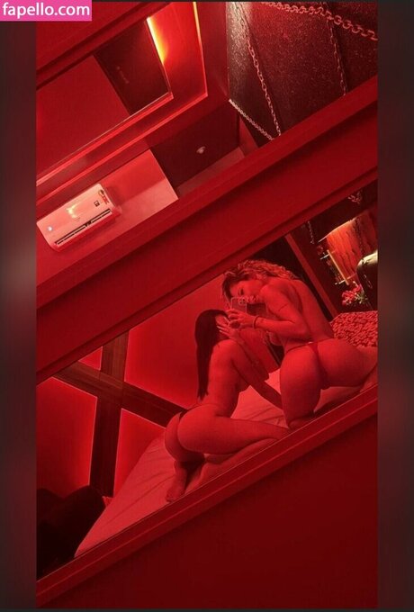 Sarah Melo hübsche sex bilder