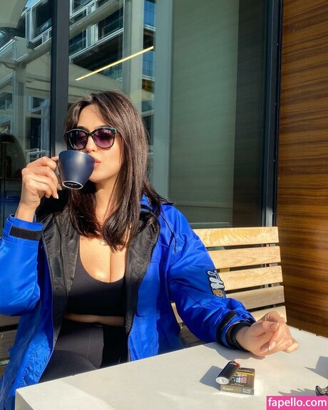 feyzakball kostenlose xxx fotos