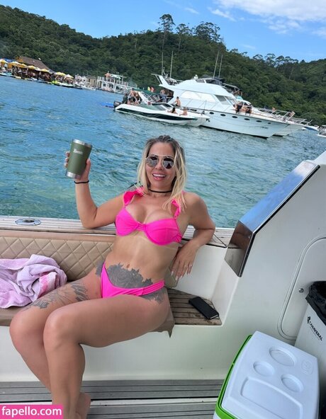 Sheila BellaverICIAL schöne xxx archiv