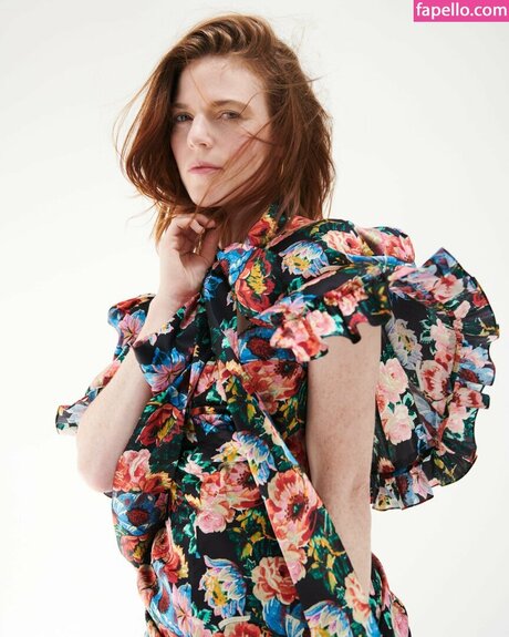 Rose Leslie top nackten galerien