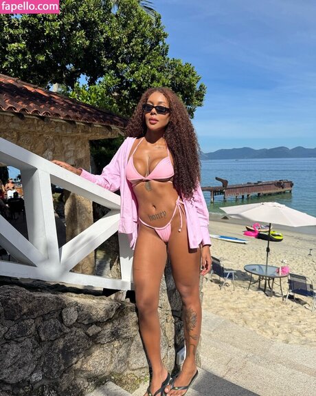 Giovanna Jacobina sexy nackt fotos