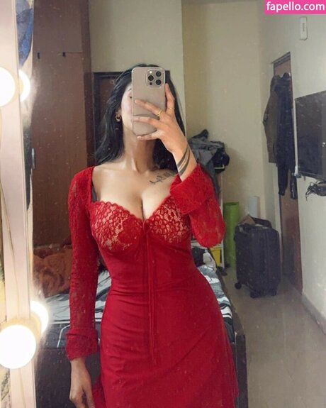 Shambhavi Singh erotische galerie