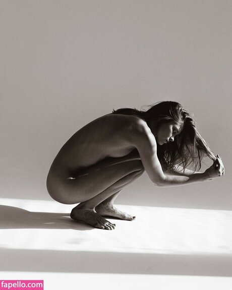 Tatiana Kozina model erwachsene foto