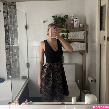 Nicola Crisa pornographische pornostar bilder