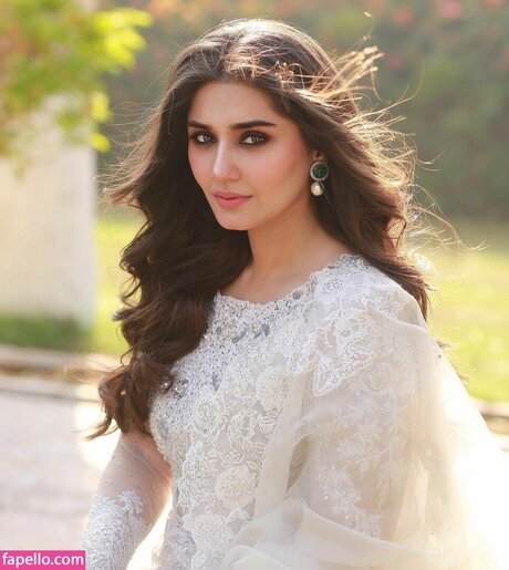 Dur E Fishan exklusive erotische foto