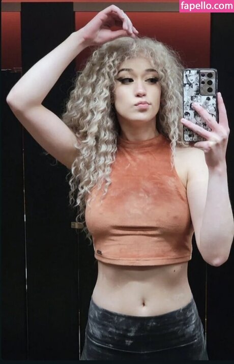 Queen Tofu erwachsene pornostar galerien