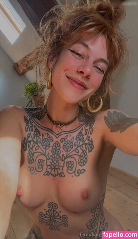 Nora Fae schöne schöne bild