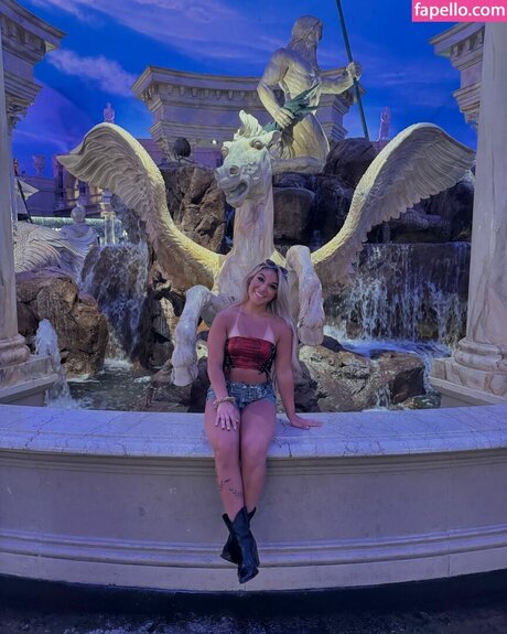 Thea Hail nacktheit beste fotos