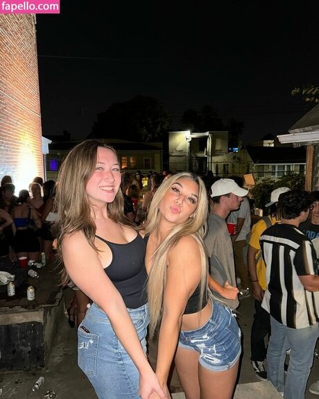 Thea Hail kunst nackten bild