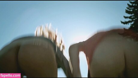 June Diane Raphael model nette fotos