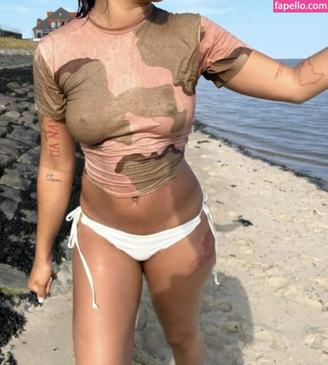 Indiagoals model exklusive bilder