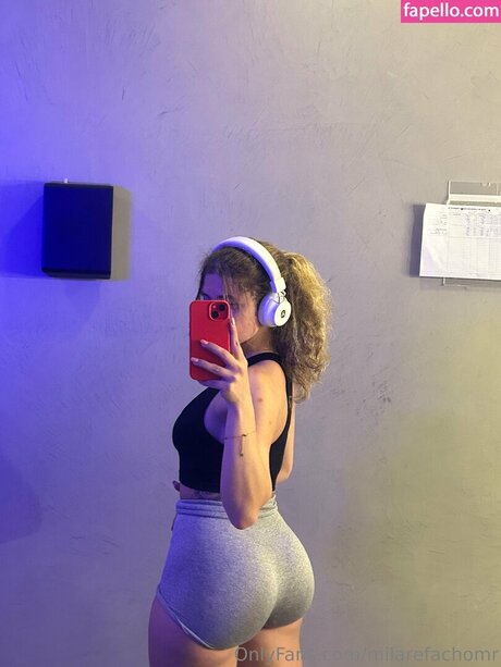 Mila Refacho perfekte akt bild