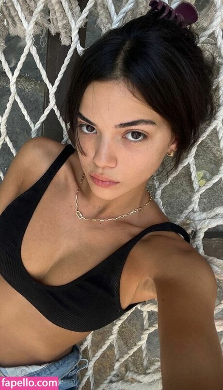 Eyl l Kandemir nackt erotische fotos