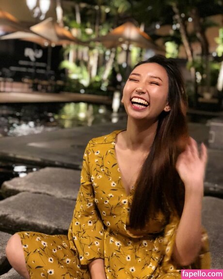 Sophia Phan exklusive akt galerien