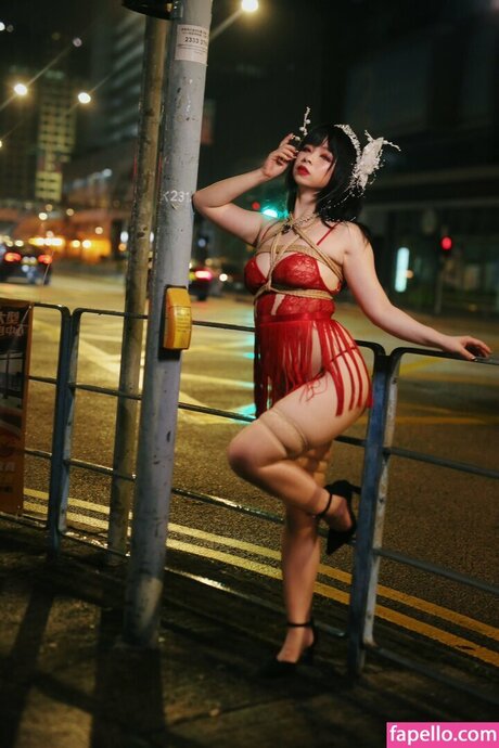 Rinanekomeow nackt kunst galerie