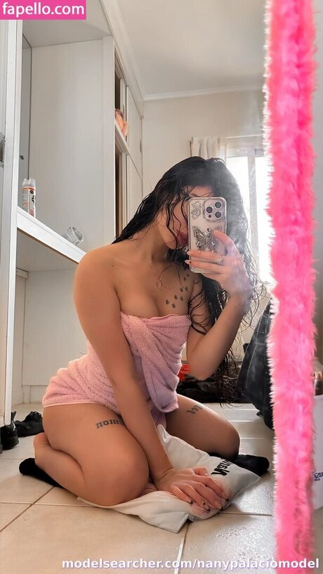 Nany Palacio perfekte beste galerie