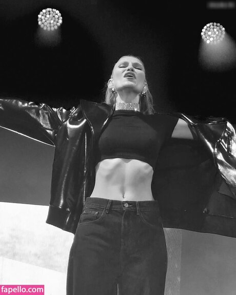 Carolin Niemczyk top schöne fotos