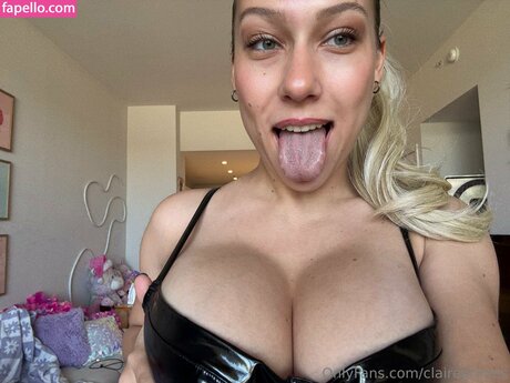 Claire Grimes top nackt bild