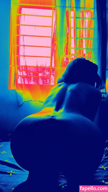 Jikki Nair kunst sexy bilder