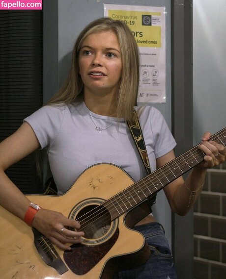 Zoe Clarke model nette bild