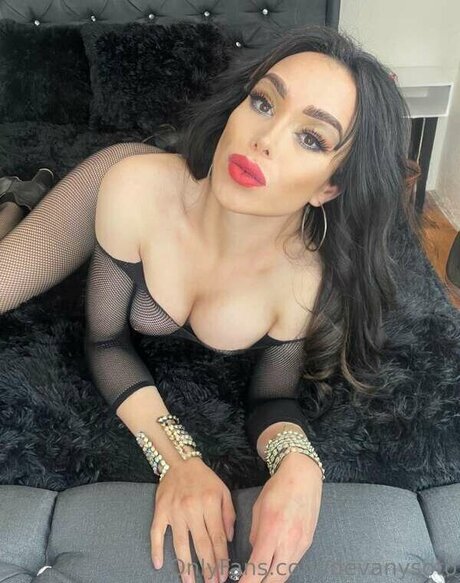 Devany Soto top pornostar archiv