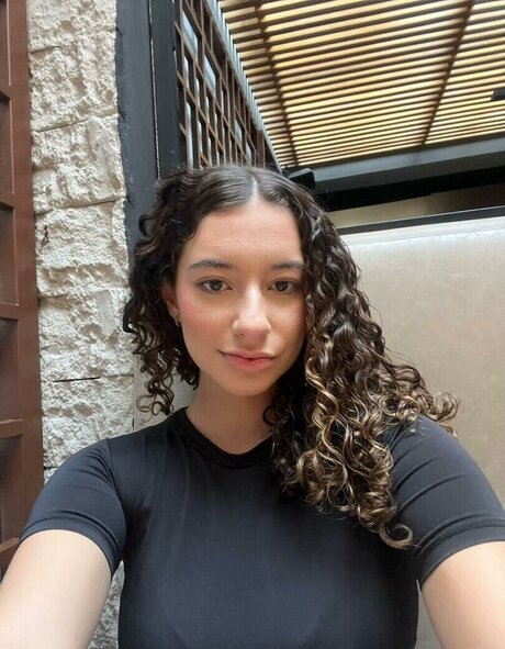 Vtzadaax pornostar nacktheit fotos