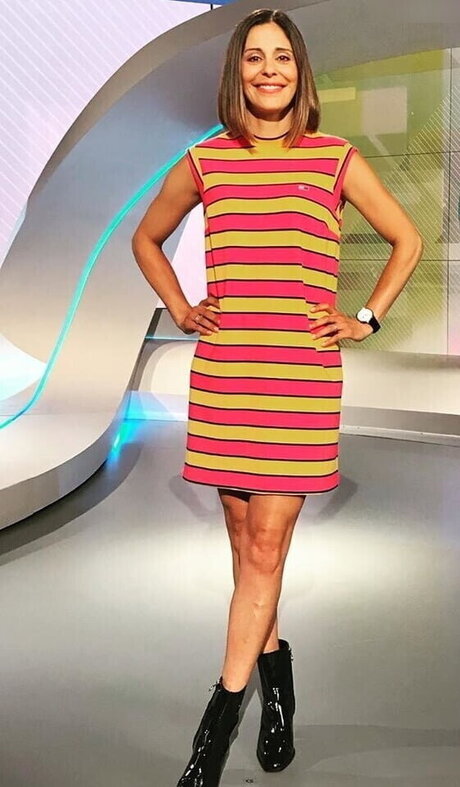 Funda Vanroy nacktheit porno bild