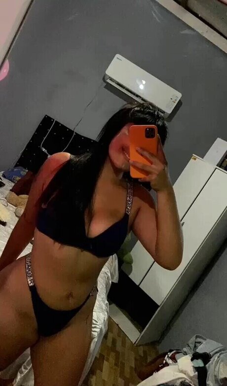 maicanela kostenlose heiße fotos