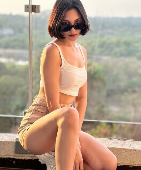 Renuka Singh schöne nackt bilder