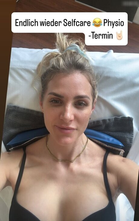 Anna Kraft erotische nackte archiv