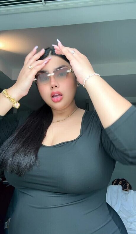 hanadi k erotische kunst archiv