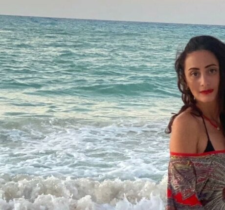 Menna Tayseer xxx pornostar bilder