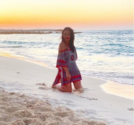 Menna Tayseer hd pornografische bild