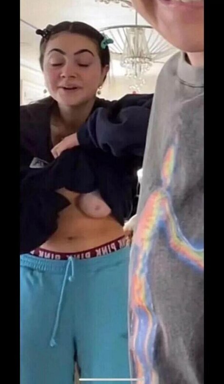 Sara Hesri schöne nacktheit fotos