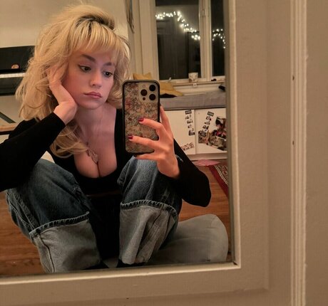 Ella Ballentine schöne freie foto