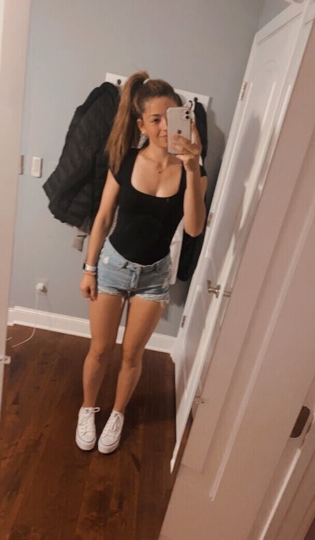 Hanna Loewke erotische kunst foto