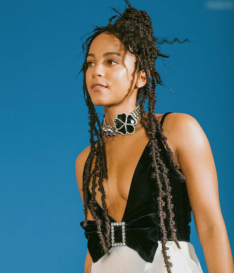 Lou Llobell beste porno bild