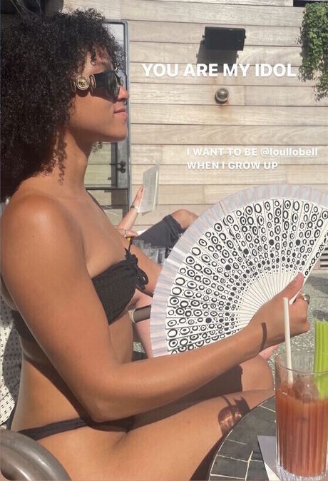 Lou Llobell kostenlose porno foto