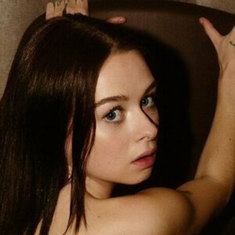 Angela Joy McKenna hübsche akt galerien