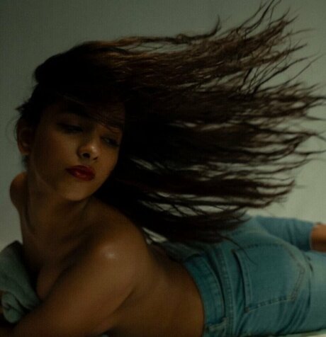 Aurora Sinclair schöne exklusive foto