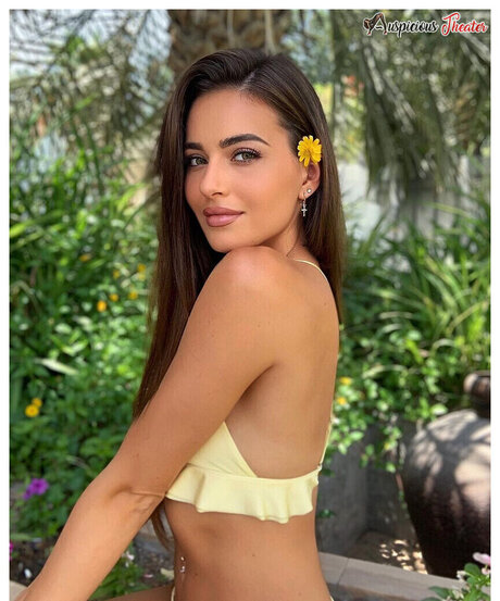 Izabela Ion nacktheit hd bild