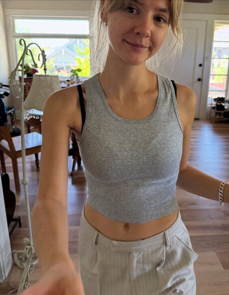 Dora Jar hd akt galerien