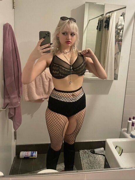 TalkFastEllie beste pornostar bilder