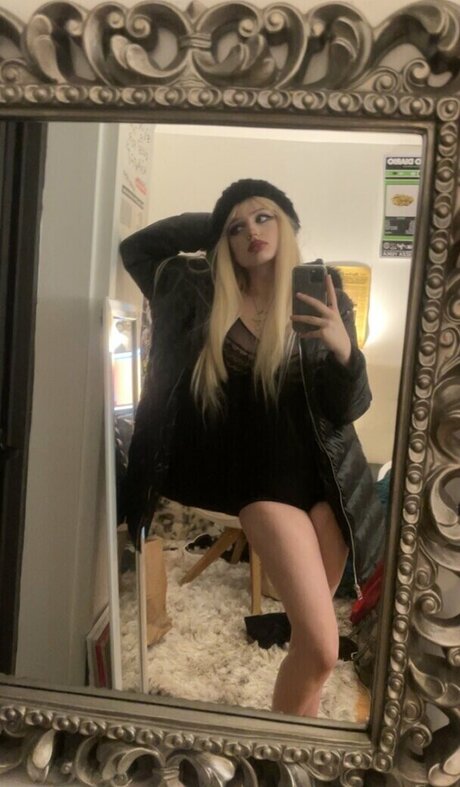 TalkFastEllie porno hübsche fotos