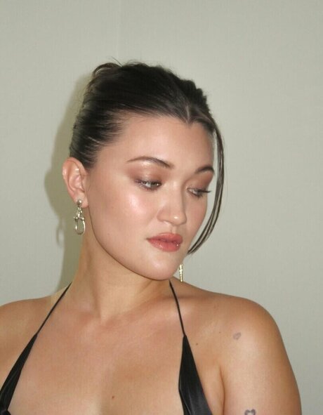 Isa Briones erwachsene sex bilder