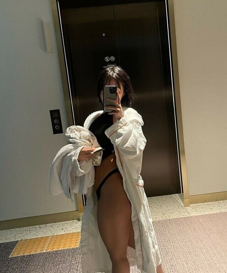 Hellini fit schöne sexy galerien